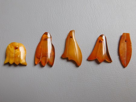 Winterhilfe, zimní pomoc - Jantarové květy a listy 1939