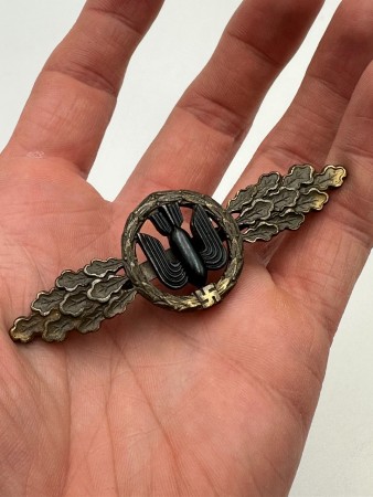 frontová letecká spona pro bombardéry, stříbro